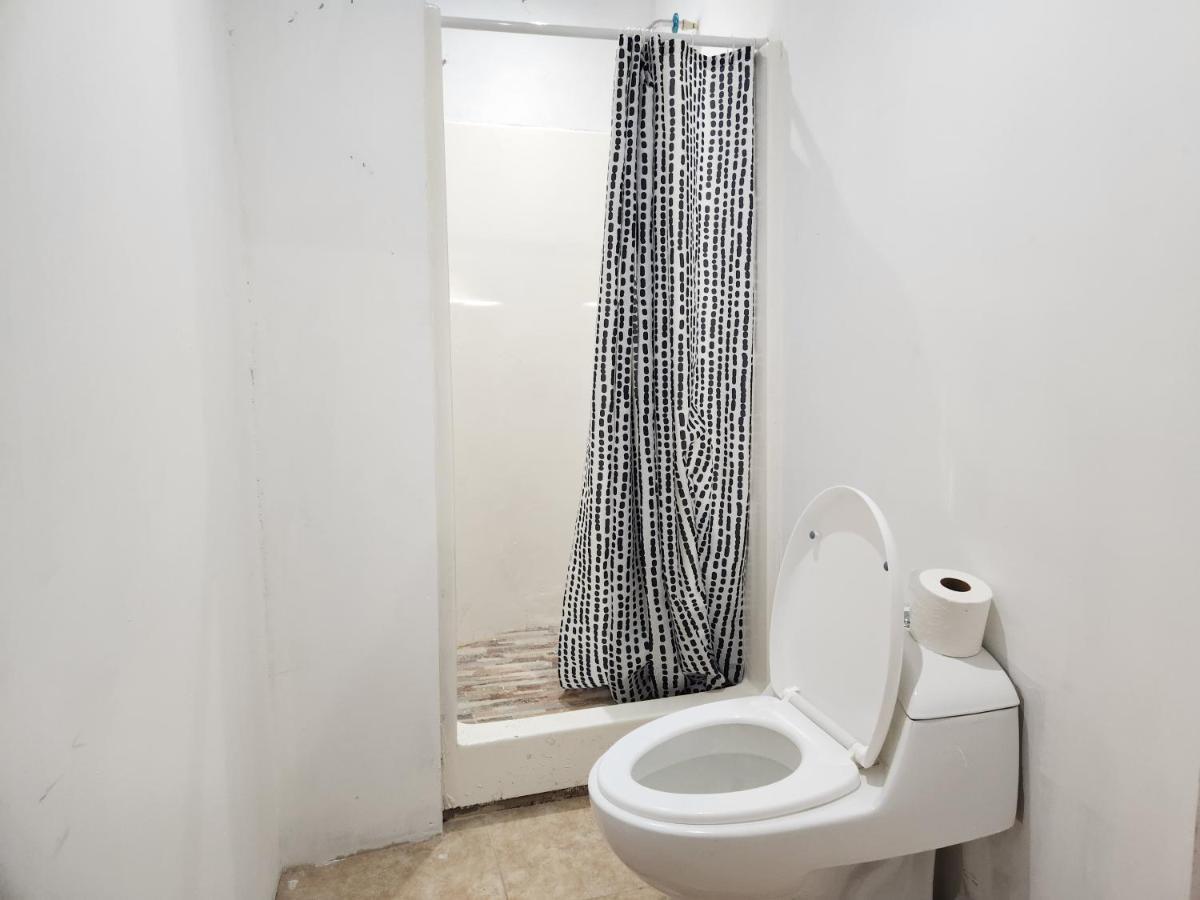 Wally World Inn Comayagua Bagian luar foto